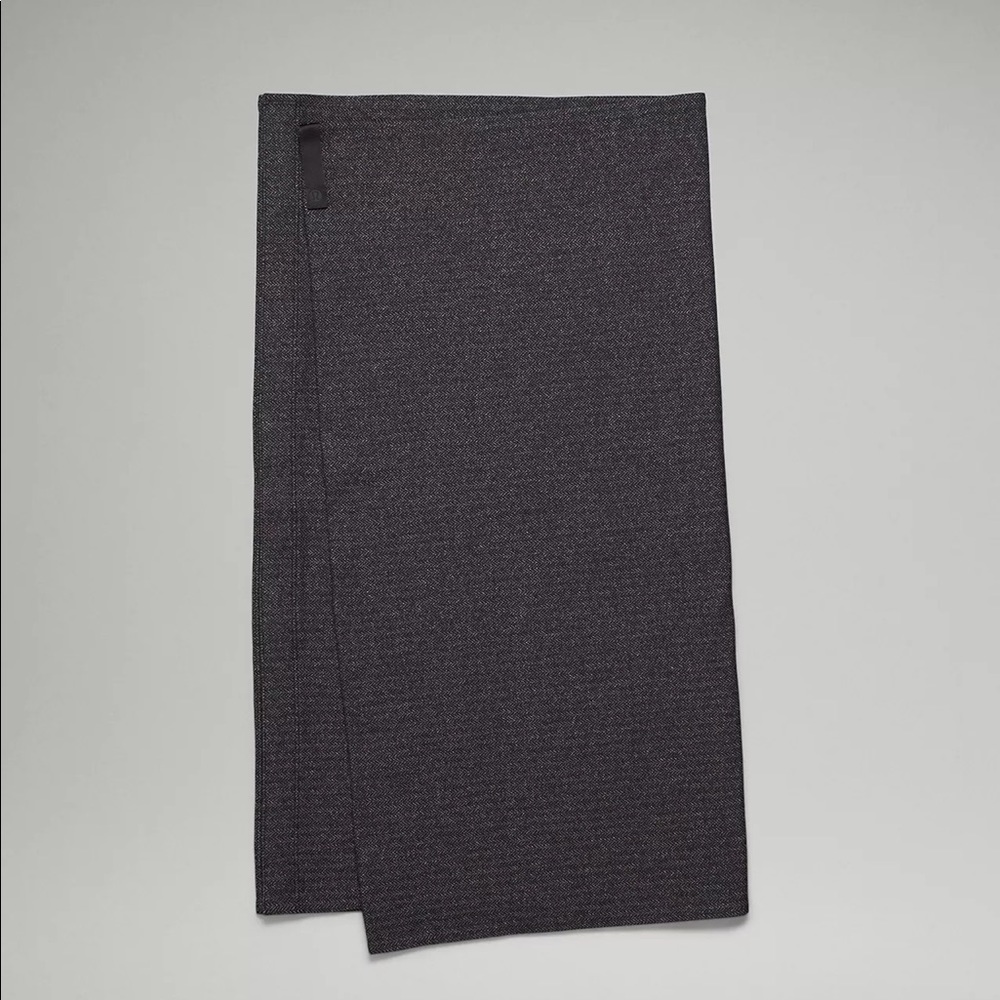 Customizable Snap Scarf